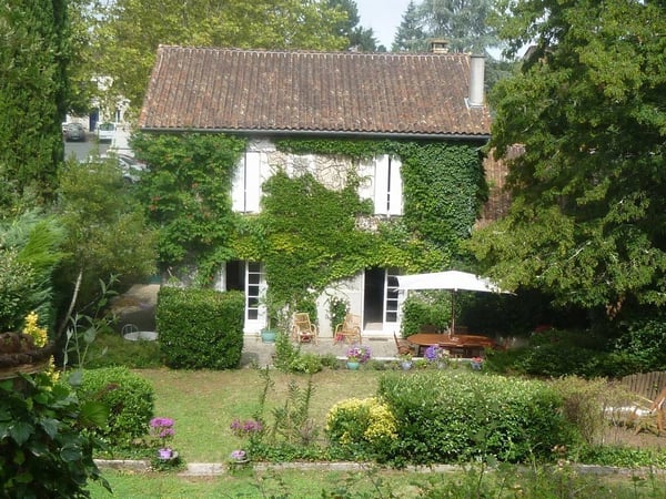 House in Saint-Aulaye - view 1