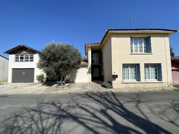 House in Cavarc - view 1