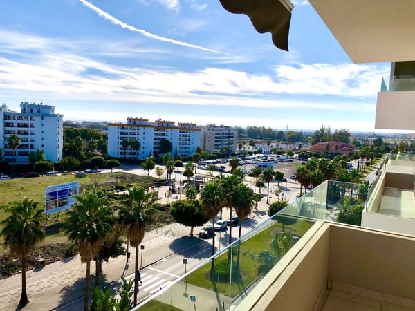 Apartment in Nueva Andalucia - view 1