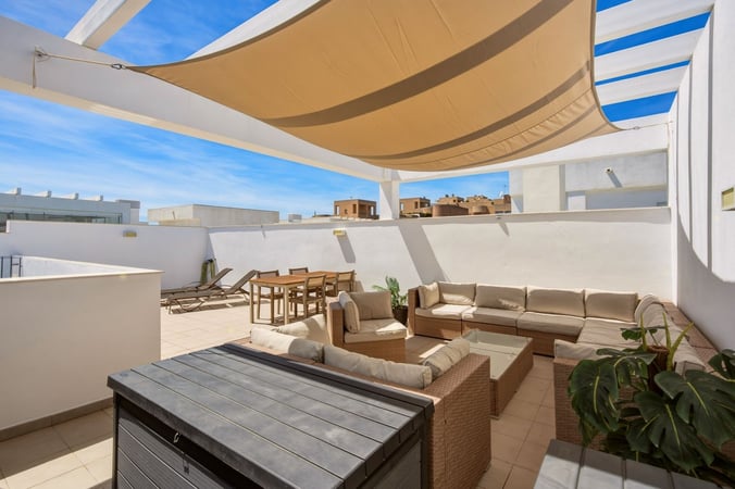 Penthouse in Estepona - view 1