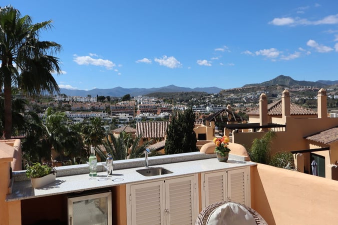 Apartment in La Atalaya - view 1