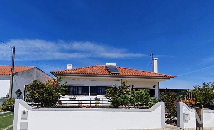 House in Coruche - view 1