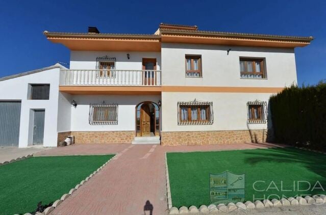 House in Albox - view 1