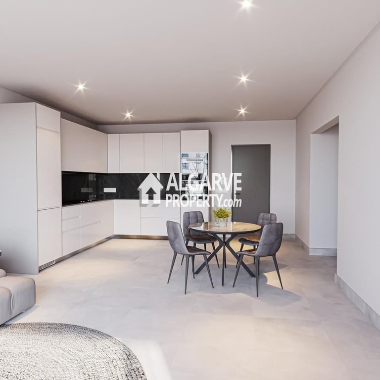 Apartment in Quarteira - Image 2