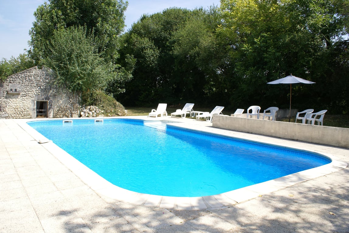 House in Verteillac - Image 2