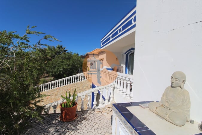 Villa in Castro Marim - view 1