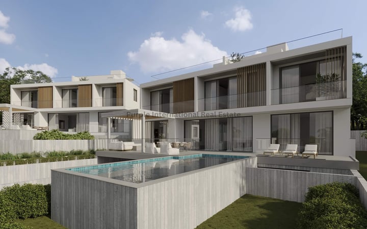 House in Konia - view 1