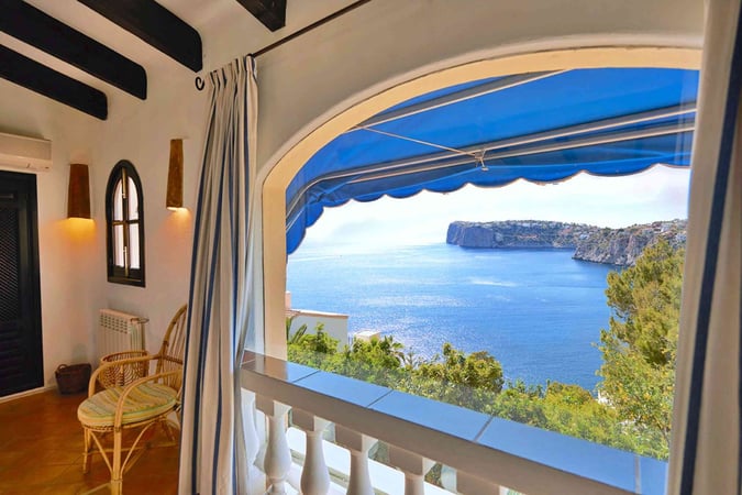 Villa in Andratx - view 1