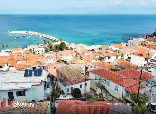 House in Koroni - view 1