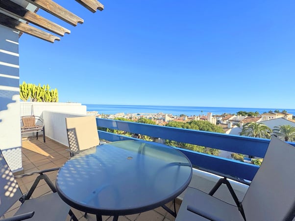 Penthouse in La Duquesa - view 1