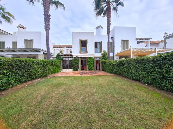 House in Sotogrande - view 1