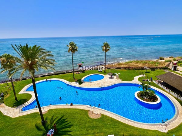 Apartment in Sitio de Calahonda - view 1