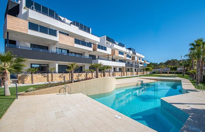 Apartment in Residencia los Altos - view 1