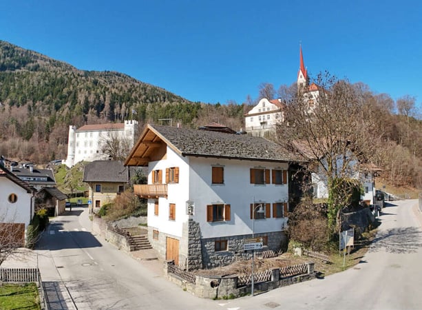 Villa in Casteldarne - view 1
