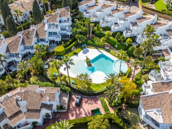 Villa in Marbella - view 1
