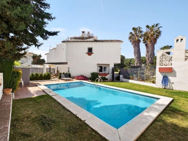 House in Sitio de Calahonda - view 1