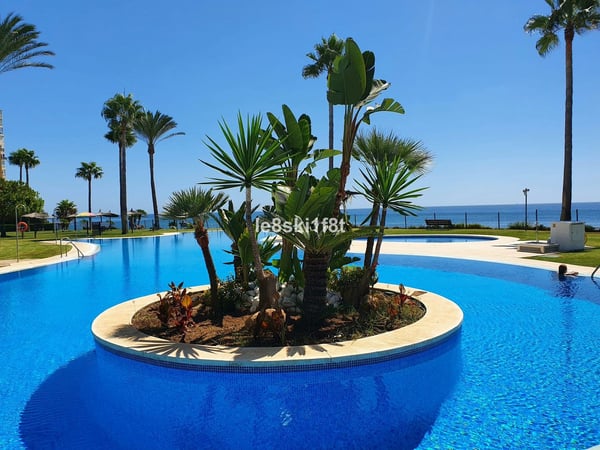 Apartment in Sitio de Calahonda - view 1