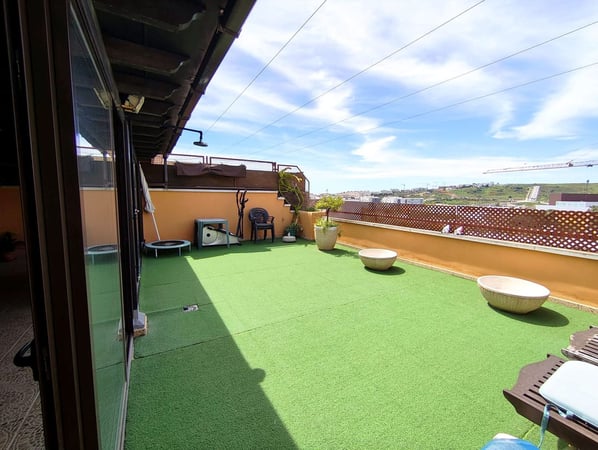 Penthouse in Estepona - view 1
