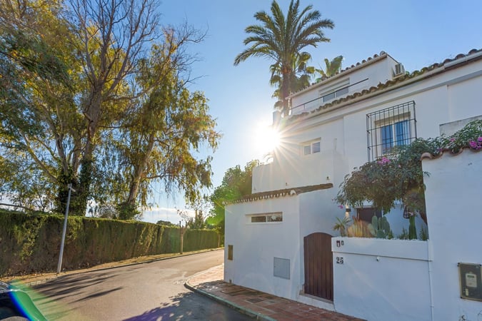 House in Guadalmina - view 1