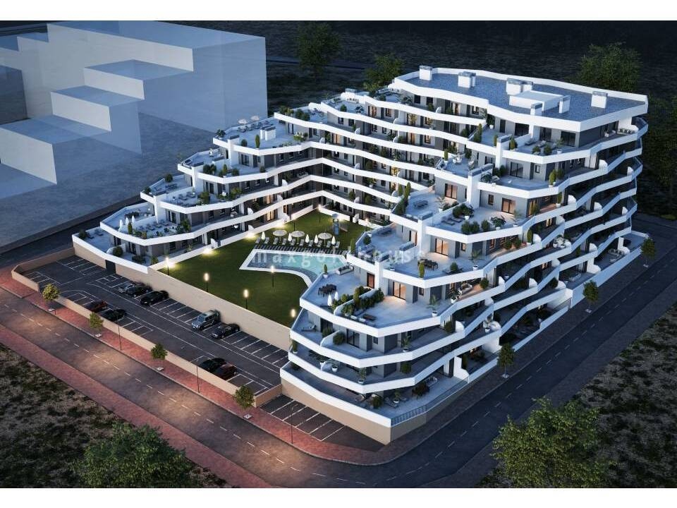 Apartment in San Miguel de Salinas - Image 2