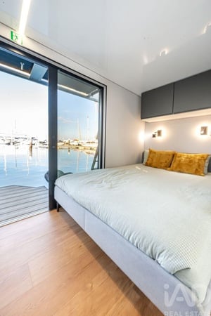 Apartment in Olivais - view 1