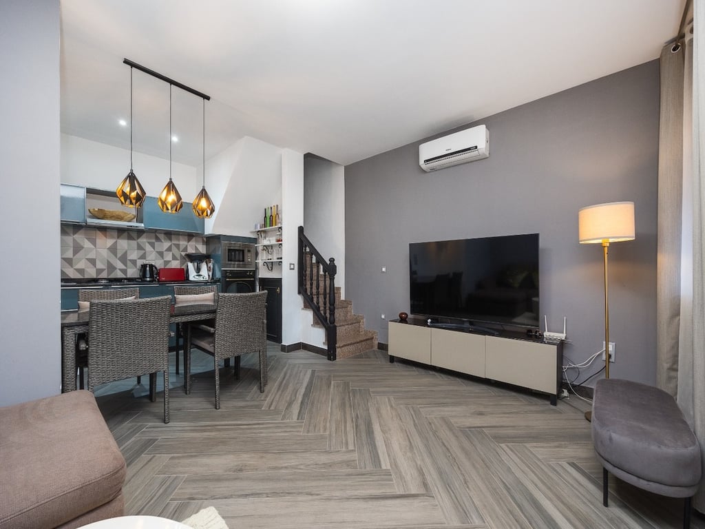 House in El Chaparral - Image 3