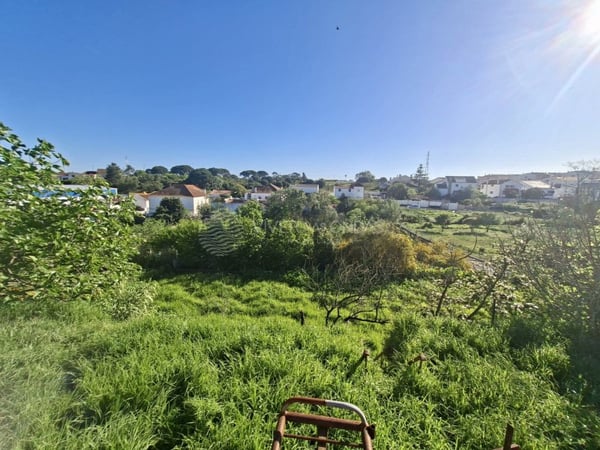 Land in Charneca de Caparica - view 1