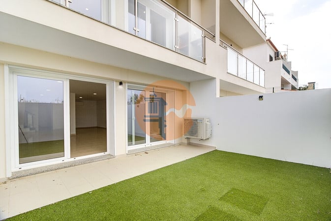 Villa in Castro Marim - view 1