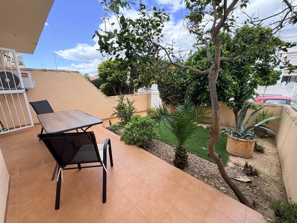 Apartment in Playa Flamenca - view 1