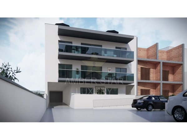 Apartment in Quarteira - view 1