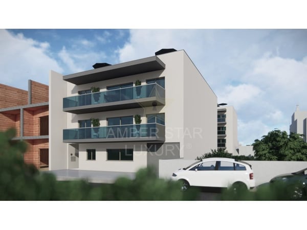 Apartment in Quarteira - view 1