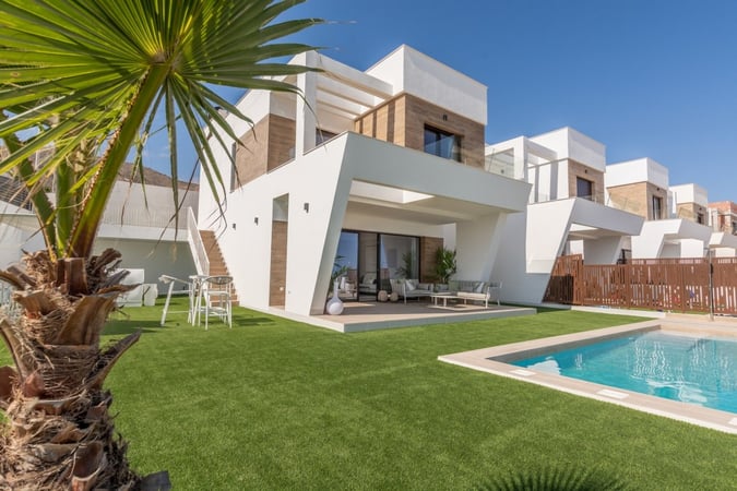 Villa in Finestrat - view 1