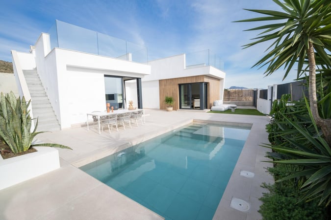Villa in Lo Mendigo - view 1