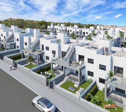 House in San Miguel de Salinas - view 1