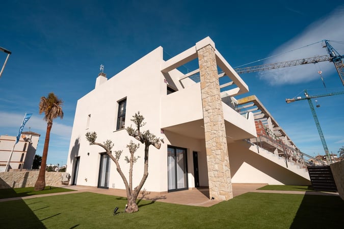 House in Torre de la Horadada - view 1