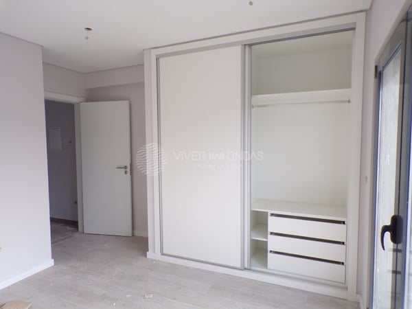 House in Sesimbra - view 1