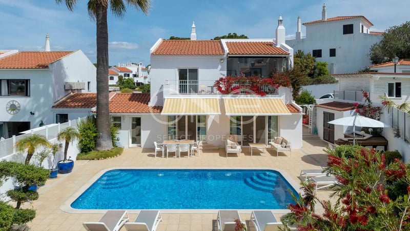 House in Loule - view 1