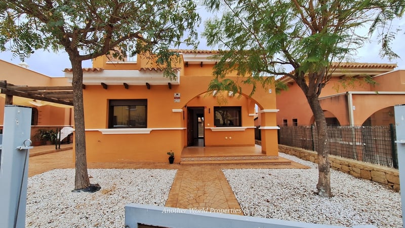 Villa in Isla Plana - view 1