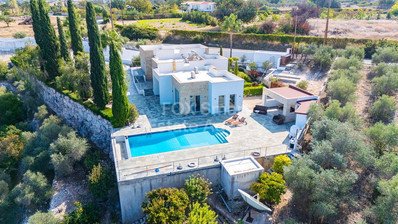 House in Lakki - view 1
