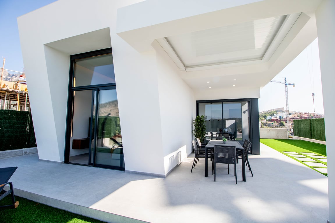 House in Finestrat - Image 3