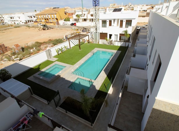 House in Torre de la Horadada - view 1