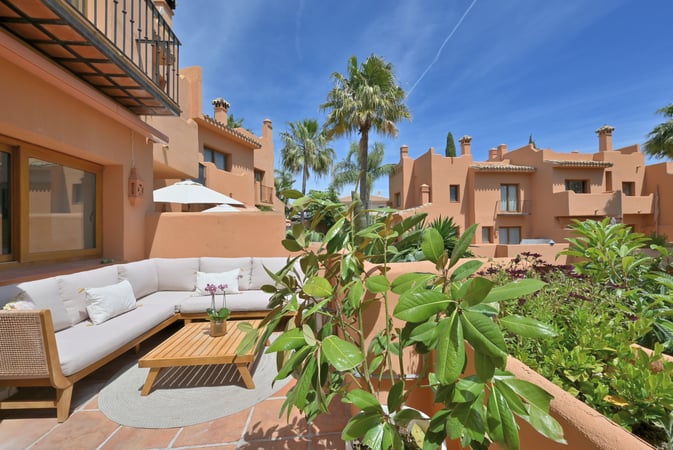 House in Riviera del Sol - view 1