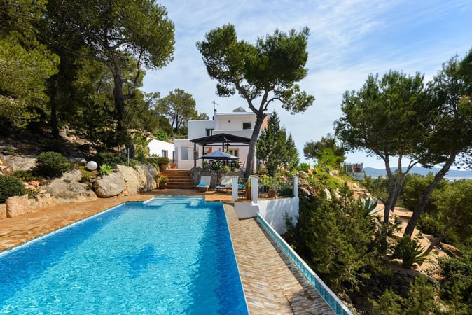 Villa in San Jordi De Ses Salines - view 1
