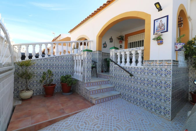 House in Torrevieja - view 1