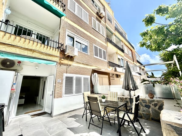 Apartment in La Zenia - view 1