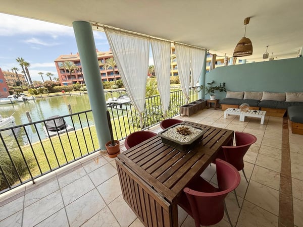 Apartment in Sotogrande - view 1