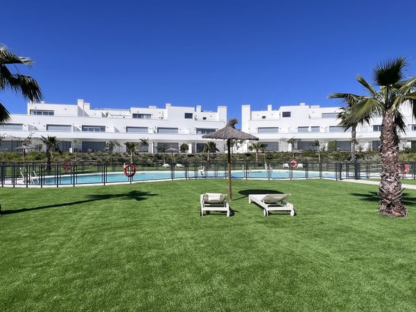 Apartment in Bel-Air - view 1