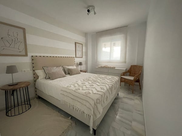Apartment in Casares - view 1
