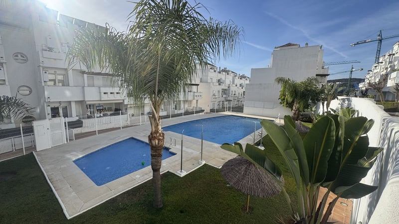 House in Estepona - view 1