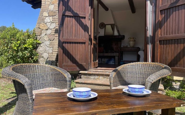 House in Bagni - view 1